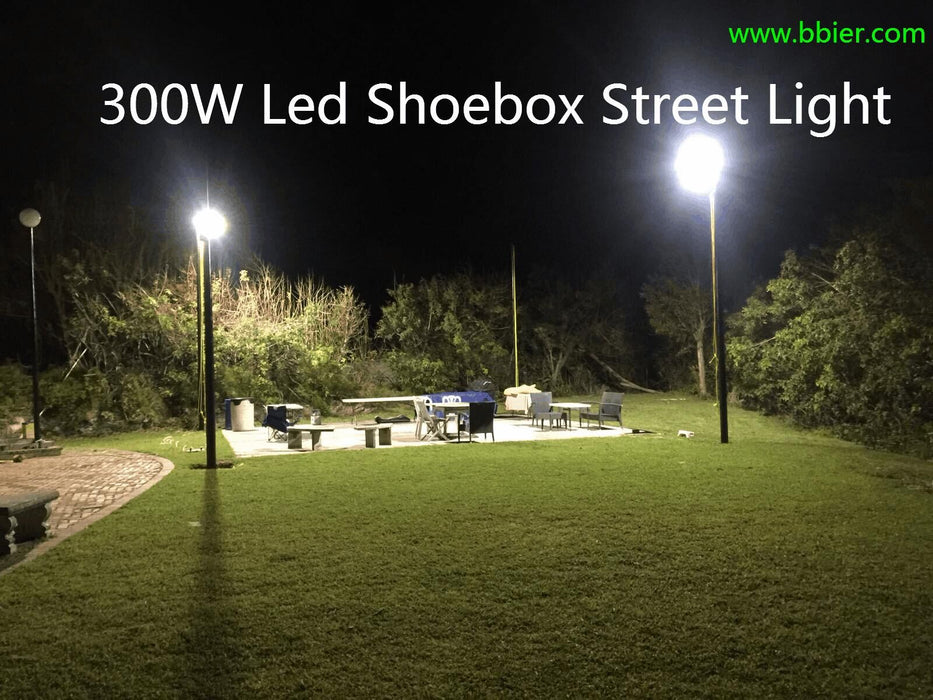 320W Shoebox Light Fixture With Photocell 5000K